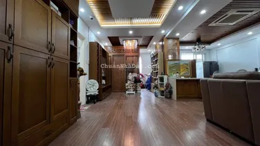 Vợ chồng em cần bán căn hộ chung cư Tultraco 335 Cầu Giấy - DT 128m2 - giá 8,5 tỷ - Sổ đỏ - Căn góc