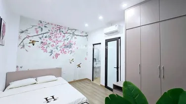 Sốt, nhà đẹp Xuân Đỉnh 50m2, ngõ rộng ô tô qua thông ra Starlake, tầm giá hiếm