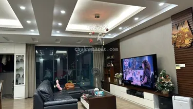Gia đình bán căn góc 3 ngủ view hồ công viên 128m2, nhà đẹp, đủ đồ, sổ đỏ. Giá 9,9 tỷ Times Tower