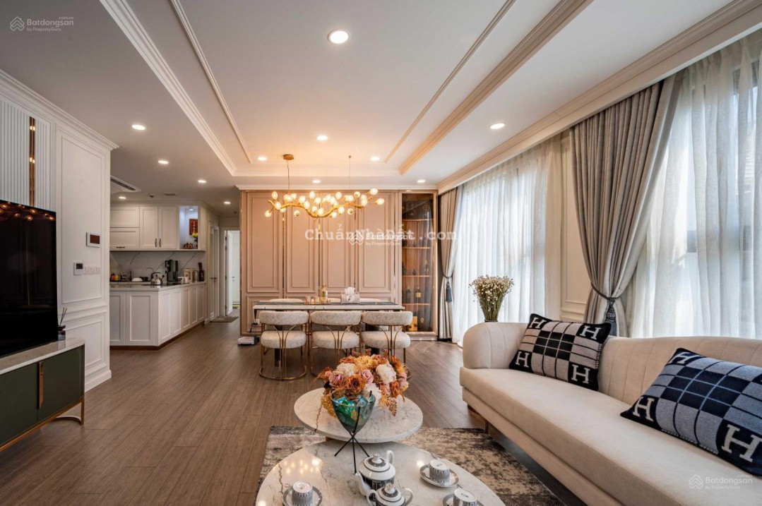 Chính chủ cần cho thuê CHCC tại CC Hateco Laroma, 137m2, 3n2vs, tầng đẹp - thoáng. LH: 0906 961 ***