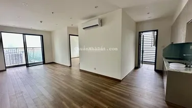 Chủ nhà gửi bán căn hộ 2PN + 1 DT 76,5m2 The Beverly, tầng trung view bể bơi và khu biệt thự