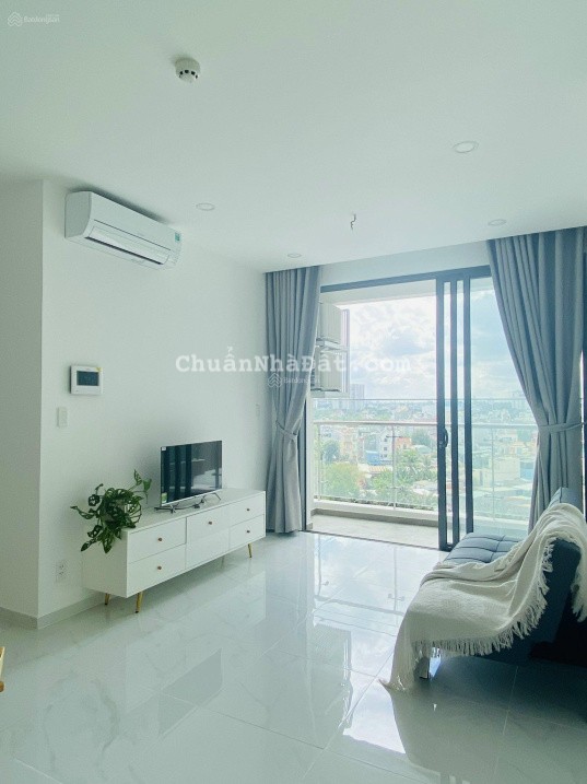 Chung cư D'Lusso giá hợp lý cho thuê góc 2PN1WC từ 11tr có NTCB, full 13tr/th , 0886 277 ***