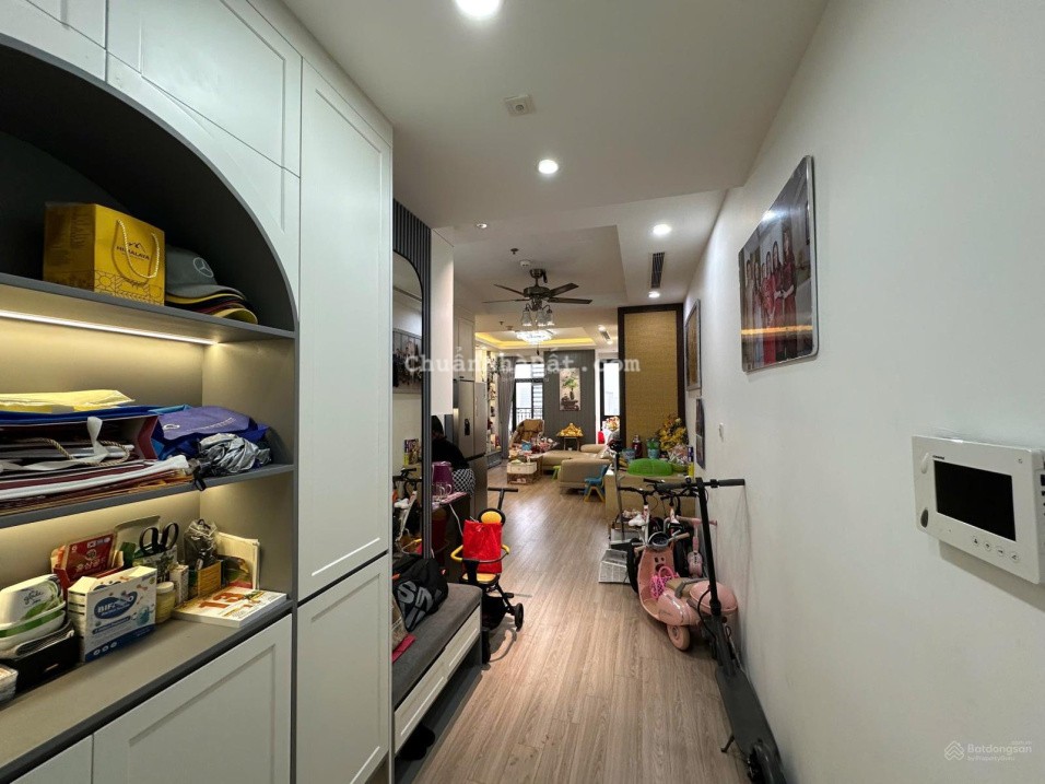 Bán CC Royal City, 11,8 tỷ, 109m2, view đẹp, tiện ích đầy đủ, Q Thanh Xuân, HN