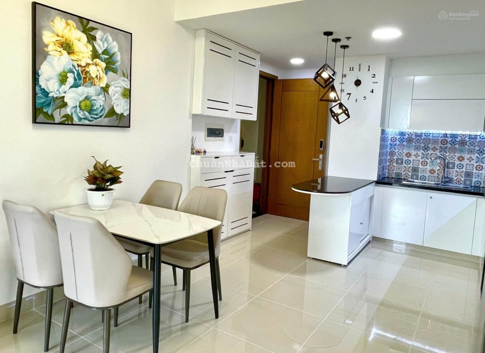 Căn hộ 74m2, tại The Park Residence, giá 2,99 tỷ xem nhà gọi em: 0936 549 ***