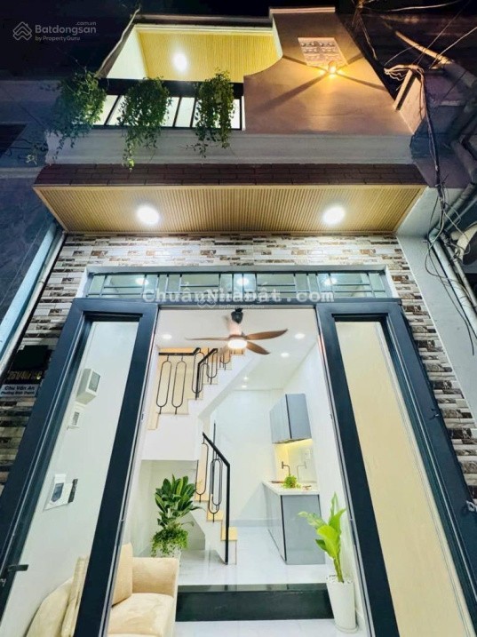 NHÀ MỚI XÂY SÁT HẺM XE TẢI - CHU VĂN AN P.12 - NHÀ NỞ HẬU - NHỈNH 3 TỶ LH : 0703 171 ***