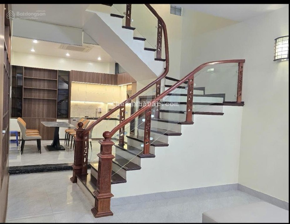 Bán nhà An Khánh 41 m2, nhà 4 tầng, giá 5.3 tỷ