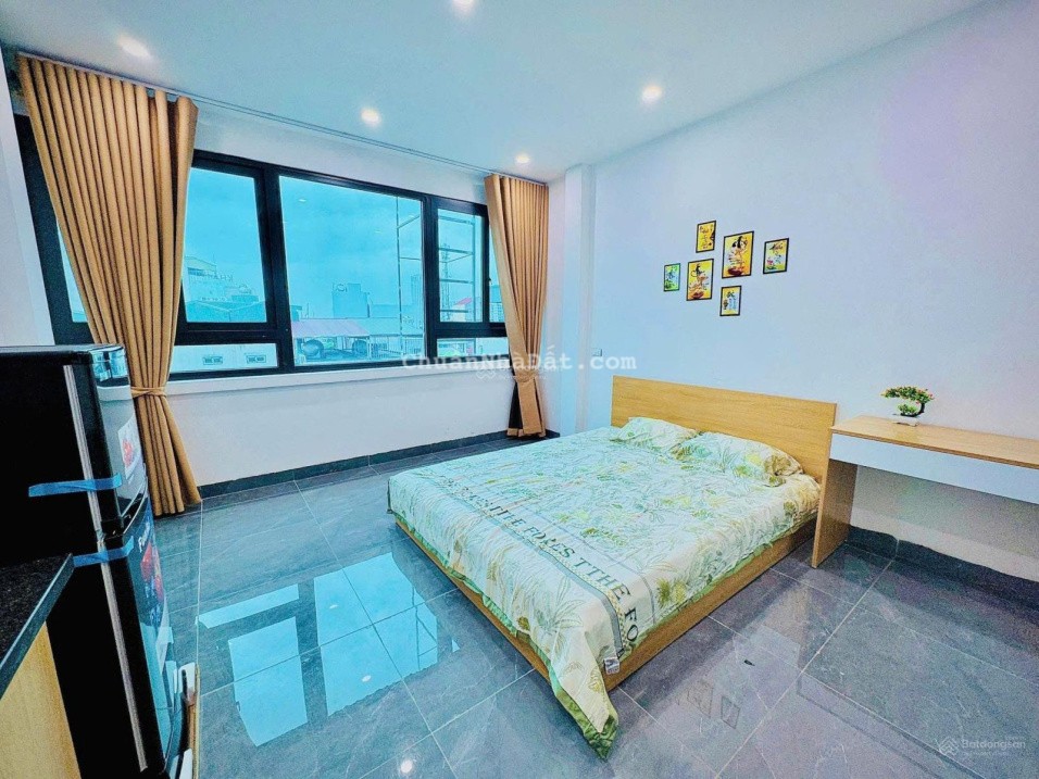 Bán CCMN Giải Phóng dòng tiền 60tr/tháng 6 tầng thang máy 10 phòng full đồ 50m2 ra mặt phố 12.9 tỷ