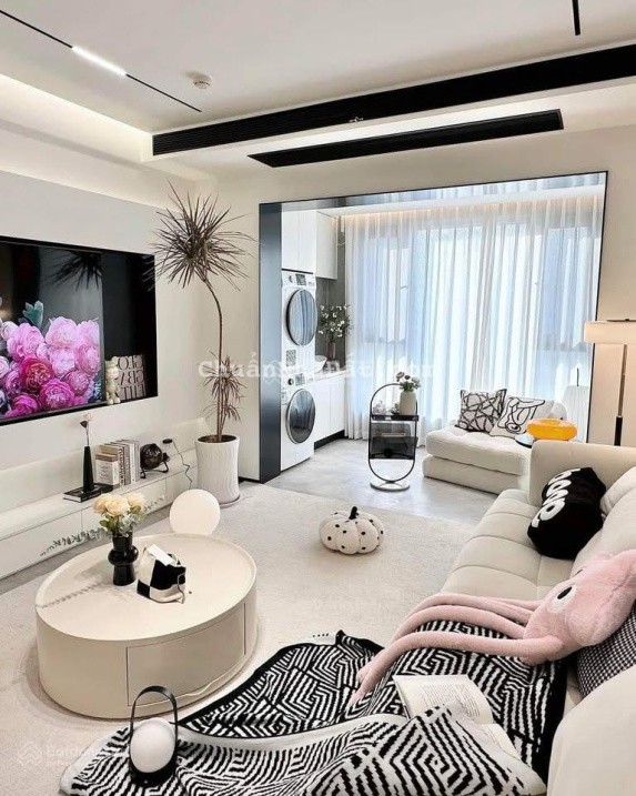 Bán CHCC hoa hậu ở New Horizon 87 Lĩnh Nam 3 ngủ 2 WC. N02 LH: 0962 552 ***