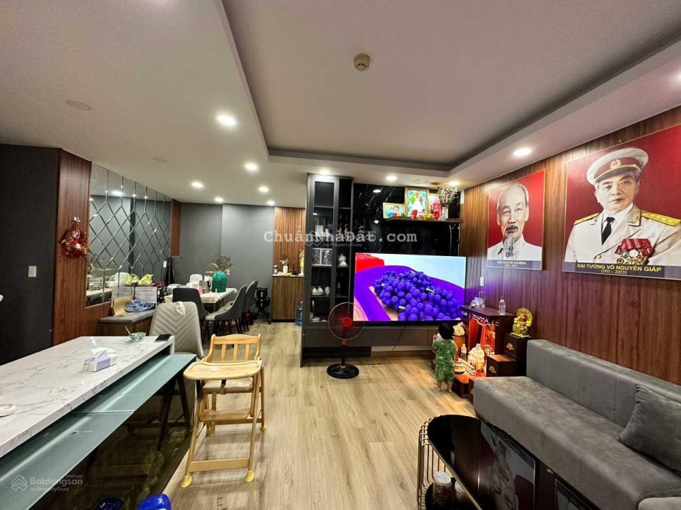 Tin xác thực, thuê căn hộ Hà Đô 2PN full đồ 11tr - 3pn 14 triệu xem nhiều căn tel 0942 811 *** Tony