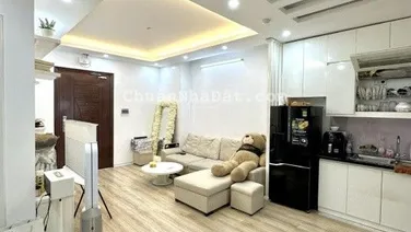 Cần cho thuê 02 căn hộ chung cư KĐT mới Nghĩa Đô DT: 50m2, 1PN full nội thất đẹp, CB, giá 8tr/tháng