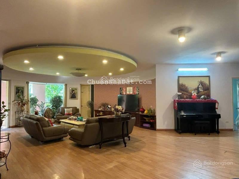 Bán căn 240m2, 4PN siêu vip chung cư Sudico Mỹ Đình Sông Đà. Full nội thất, nhà mới đón Tết 2025