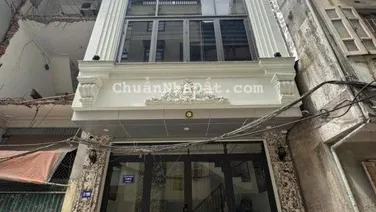 Nhà 5,5T phân lô Chùa Láng Thông Huỳnh Thúc Kháng ô tô tránh có hè, sát hồ 2 mặt thoáng