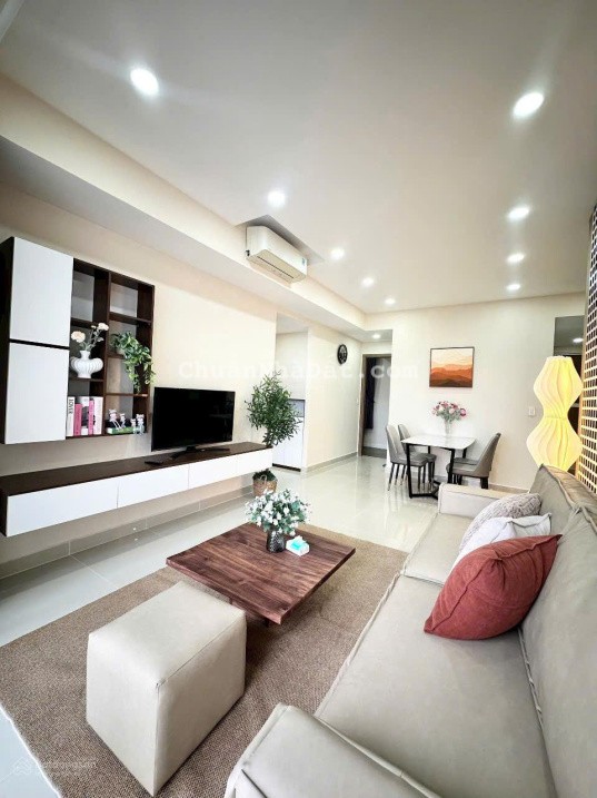 CẦN CHO THUÊ CC ORIENTAL DT 106M2, 3PN, 2WC ,FULLNT GIÁ 13,5TR/TH LH 0795 570 *** TUẤN