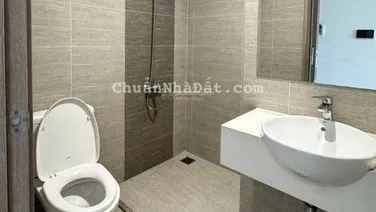 Studio Vinhomes br hoặc full nt giá tốt. Anh chị LH Quốc Anh Vinhomes xem nhà nhé 0705 996 ***