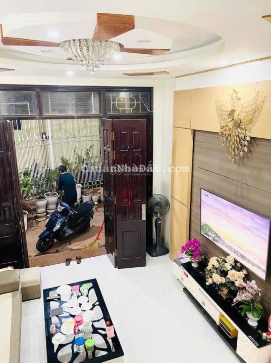 Nguyên căn 4 tầng - 5 phòng ngủ - Trần Bình, Mai Dịch, Cầu Giấy