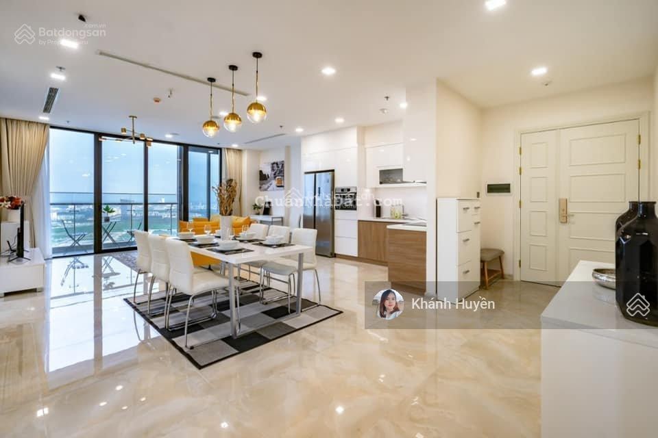 Bán căn hộ 3 phòng ngủ Vinhomes Central Park 126.2m2, căn góc view sông