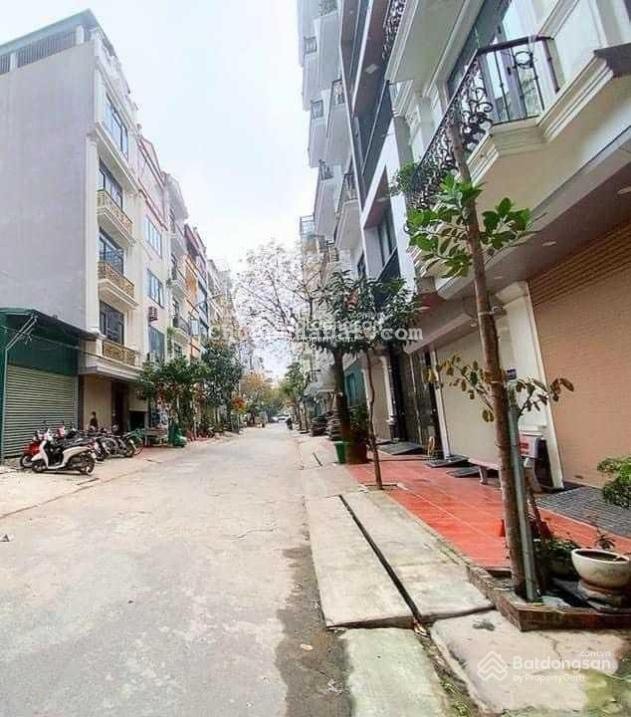 Bán nhà phân lô Vạn Phúc, Hà Đông, 7 tầng thang máy, view Him Lam, 14.33 tỷ ctl sâu