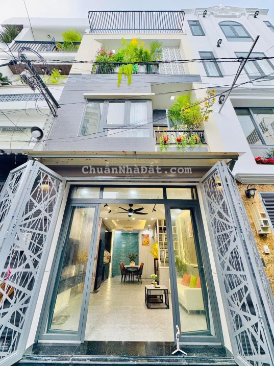 Bác Hương bán nhà đường Nguyễn Hữu Cầu-Tân Định-Q1 Gía 4tỷ190 72,6m2 cho thuê 26tr gần chợ Tân Định