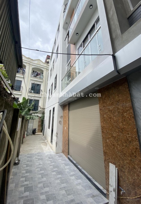 Chủ cần bán gấp! Nhà Phố Trạm 36m2 x 5 tầng giá 5.99 tỷ ( có TL)