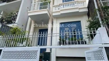 Bán căn nhà 4 lầu Xinh Xắn DT: 6x14 - đường số 60 - Thảo Điền. Giá chỉ 17 tỷ