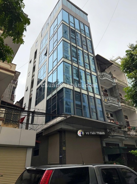 Cho thuê nhà phố Trần Vỹ - NTL, 70m2 x 7 tầng, lô góc 2MT, thông sàn, thang máy, PCCC đầy đủ