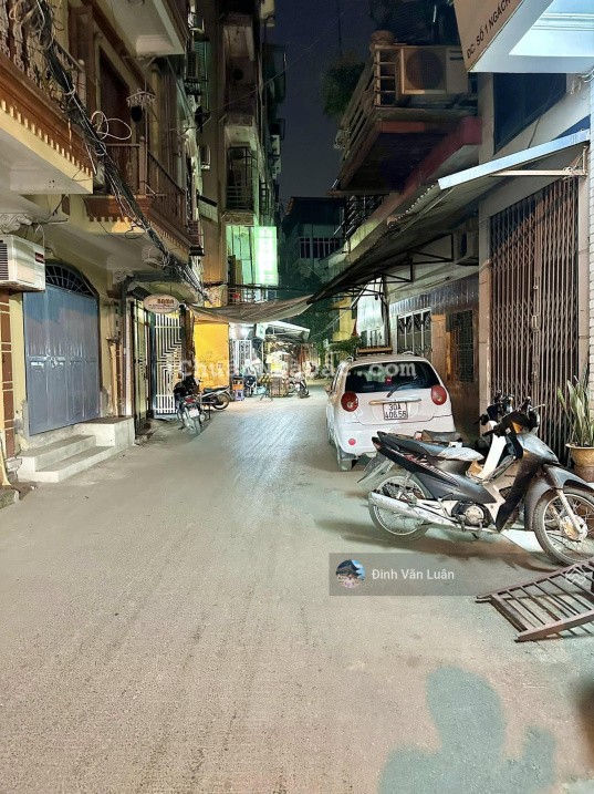 Giảm chào 5.5 tỷ! Nhà đường 2 ô tô, 2 mặt ngõ, 10m ra Hồ điều hoà, 70m2, MT 5.5m, 7T thang máy