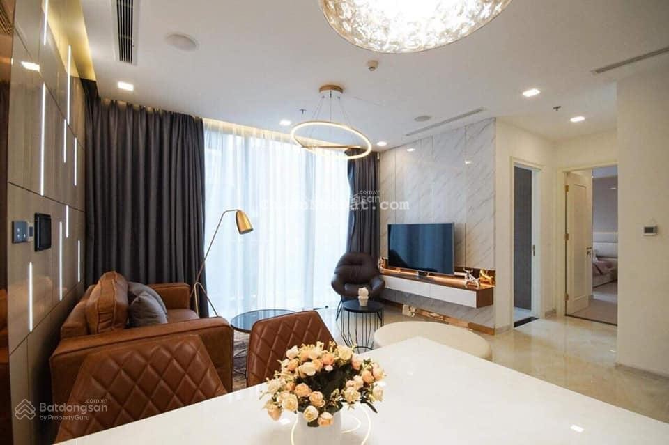 Sang xịn mịn với căn hộ 3PN với nội thất sang trọng giá 11.2 tỷ, diện tích 106m2 tại Everrich Q5