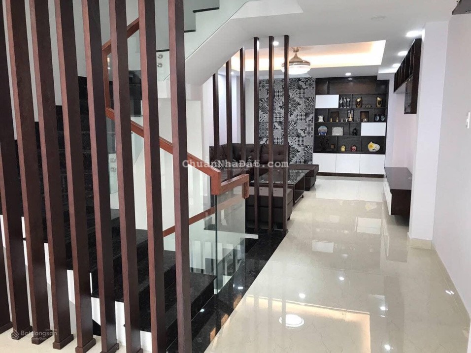 Trệt lửng 3 lầu sân thượng 4x17m, có 4pn 5wc hẻm xe hơi Lê Đức Thọ P17 GV gần chợ Căn Cứ