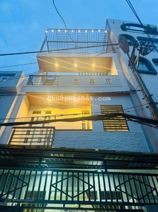 Giảm sâu 200tr căn nhà hiếm Yên Thế, P2 Tân Bình giá 3tỷ750(TL) 1trệt 3 lầu . Sổ công chứng liền