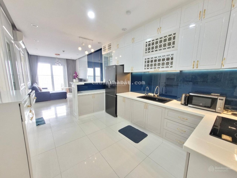 Căn hộ cho thuê 2PN 65m2 giá rẻ nhà mới sơn nội thất thiết kế phong cách Châu Âu cam kết chuẩn 100%