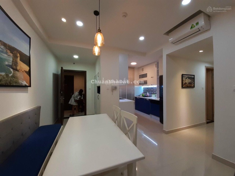 Cần cho thuê gấp căn hộ The Sun Avenue 3PN 2WC full nội thất giá 18tr vào ở liền đầu tháng 7