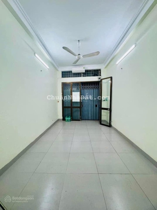 BÁN NHÀ ĐẶNG VĂN NGỮ ĐỐNG ĐA, GẦN PHỐ 100M MẶT TIỀN 4.8M GIÁ 20.5 TỶ