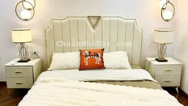 Chính chủ bán căn 3PN, DT 95m2 chung cư Udic Complex, giá 8 tỷ, LH 0932 392 ***