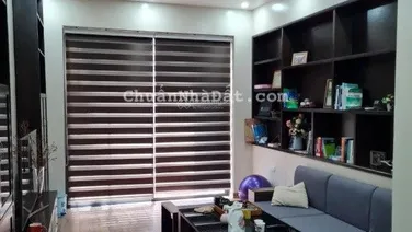 Gia đình cần bán nhà Ngọc Lâm Nguyễn Văn Cừ 85m2 4 tầng mặt tiền 6m oto vào nhà