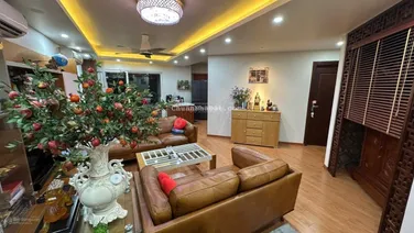 Căn hộ chung cư A2, 151 Nguyễn Đức Cảnh cần bán.