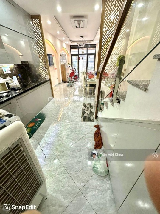 TÌM CHỦ MỚI CHO NHÀ ĐẸP 5 TẦNG Ở NGAY - NGÕ THÔNG RỘNG, VÀI BƯỚC RA PHỐ TÔN ĐỨC THẮNG