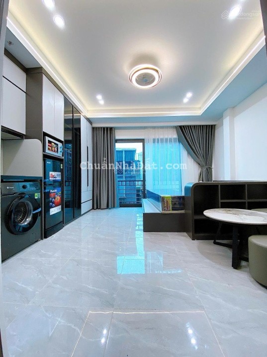 Bán toà CHDV cao cấp Mỹ Đình. DT 145m2 x 10T. MT 10m. Giá 45 tỷ