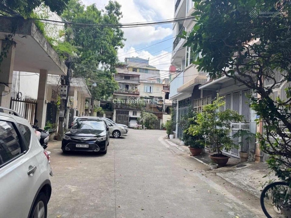 Chính chủ nhờ bán nhà riêng, Đ. Mạc Thái Tổ, 33 tỷ, 60m2, 10PN, 11WC, 7 tầng, Cầu Giấy, Hà Nội