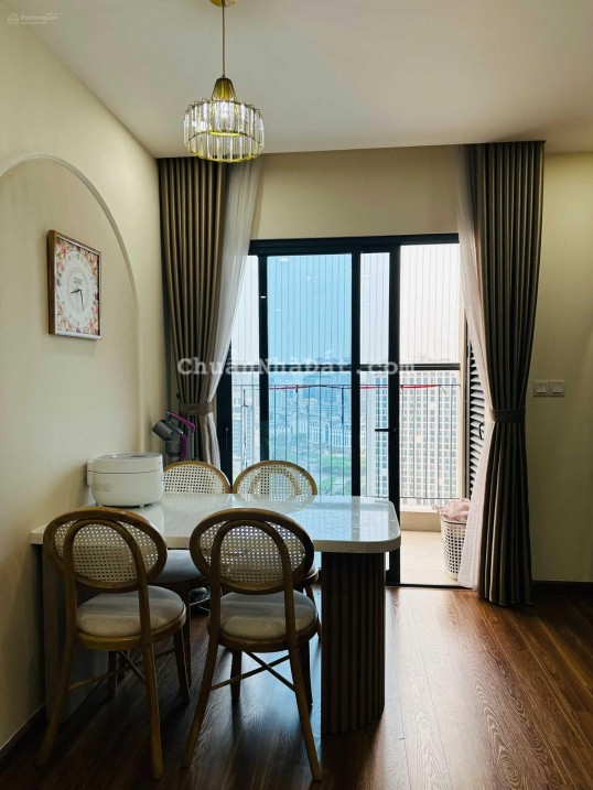 Chính chủ bán căn hộ 3 ngủ Giá 6.5 tỷ Garden Hill 99 Trần Bình, DT: 90m2 sẵn sổ full nội thất