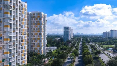 Chính chủ cần Bán gấp căn hộ chung cư Conic Skyway 2PN2W giá 2.45tỷ, đã có sổ hồng. LH 0979 695 ***