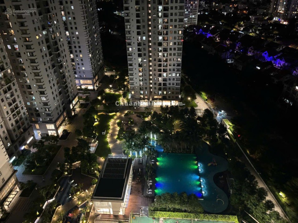 Bán Saigon South giá rẻ 104m2 + ô xe Full chỉ 6.5 tỷ nội thất như hình. LH 0948 449 *** ngân