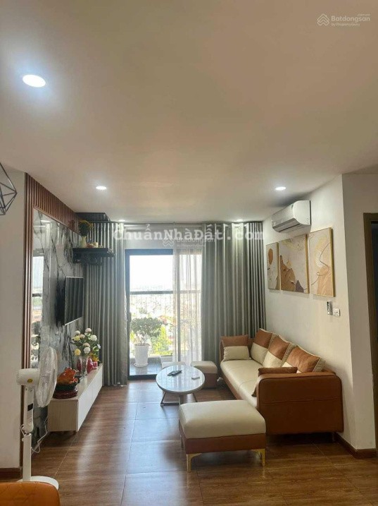 (Giá thật) Chính chủ cần bán căn hộ 69m2 tòa Samsora, ban công ĐN, 2N2W, giá 4,5 tỷ