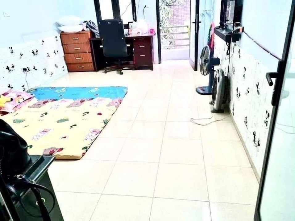 Mặt ngõ Hồ Tùng Mậu hàng xóm Vinhomes Gardenia-diện tích 53.5m nhà 5 tầng mặt tiền 3.6m-giá 12.2 tỷ