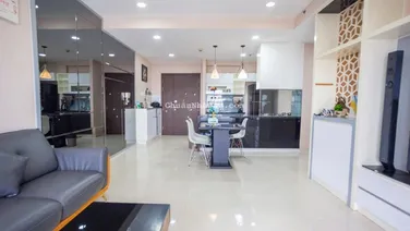 Bán căn hộ Sunrise City 2PN, 1WC, diện tích 65m2, giá 5,4 tỷ full nội thất - đã có sổ hồng