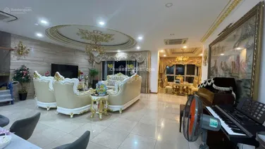 Bán gấp Penthouse The Everrich, Quận 11, 560m2, 4PN, có hồ bơi riêng, có sổ hồng, giá bán: 24.5 tỷ