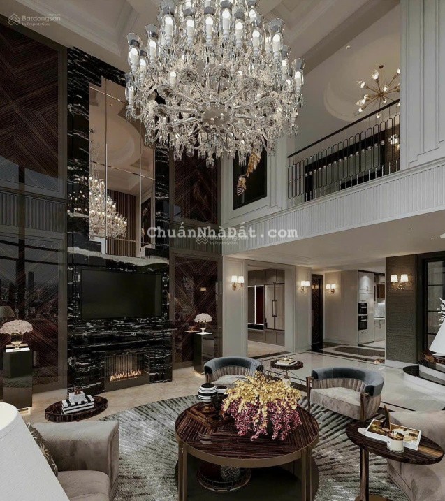 Bán khách sạn mặt ngõ phố Trần Thái Tông diện tích 127m2 x 7 tầng, mặt tiền 8,1m giá 69 tỷ