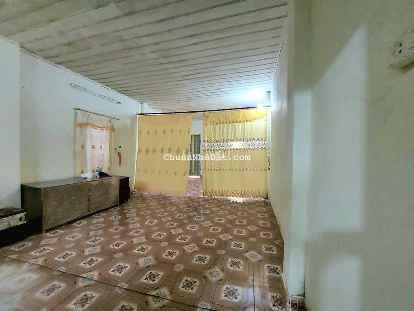 Cho thuê nhà cấp 4, diện tích 50 m2 ở Lai Xá, nhà ở riêng biệt