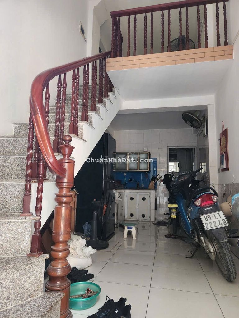 Hiếm ngõ 151 Nguyễn Đức Cảnh 3.5 tầng x 2PN, Full đồ, 8 Triệu