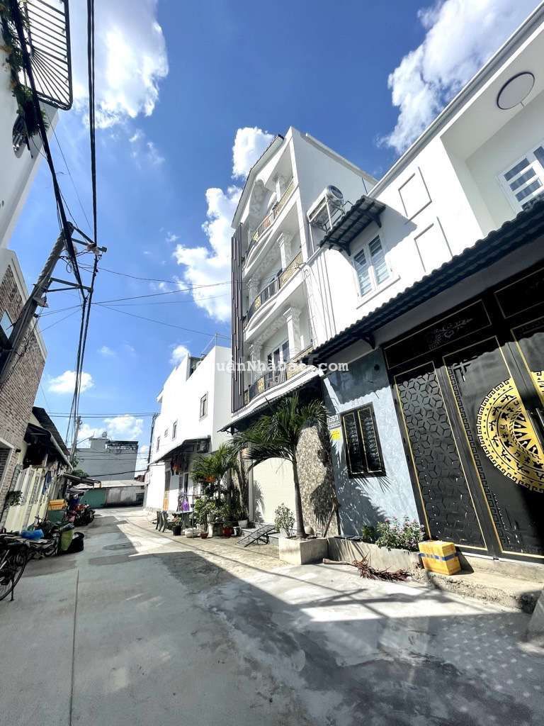 NHÀ NGANG HIẾM - HẺM 8M - THẠNH XUÂN QUẬN 12