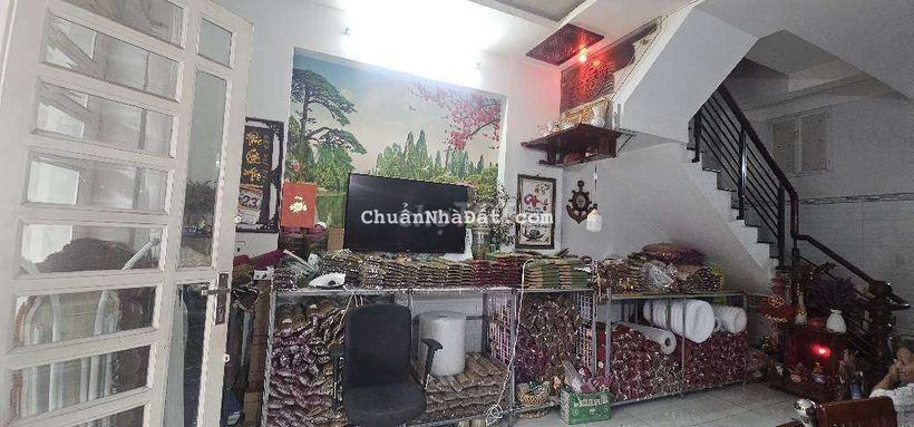 BÁN NHÀ GIÁ RẺ NGUYỄN VĂN QUÁ - TRỆT LẦU BTCT CHẮC CHẮN